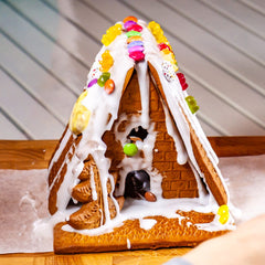 Hansel & Gretels House (105mls)