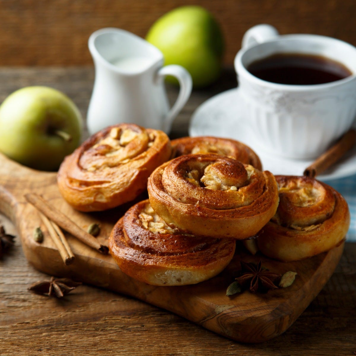 Apple and Walnut Scroll Fragrance Oil